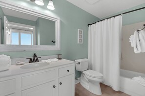 Studio (2 Bedrooms) | Interior - Twin Palms 1002 by Best Beach Getaways (Panama City Beach)