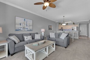 Studio (2 Bedrooms) | Interior
