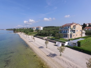 Beach nearby - Apartments Citrine on the Beach (Biograd na Moru)
