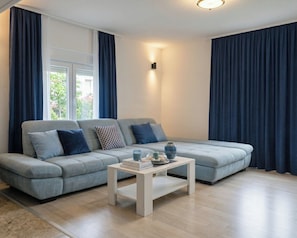 Apartment (A1) | Terrace/patio