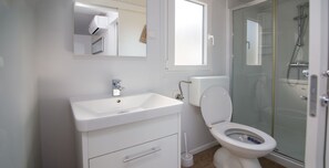 Bathroom - Mobile Home Frangipani 2 (Biograd na Moru)
