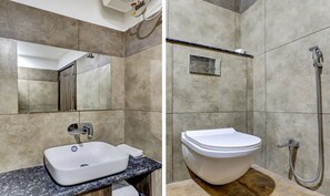 Premium Studio Suite | Bathroom - Hotel Bikalal (Bikaner)