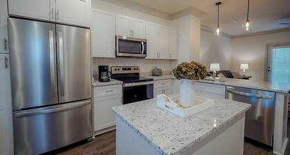 2bd/2bth Walk to Geodis Park! #C