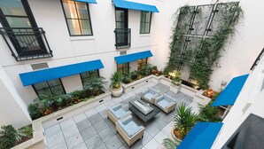 Terrace/patio - Charleston | Historic Stay | Rooftop Terrace & Concierge (Charleston)