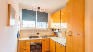 Apartemen (A1) | Dapur pribadi | Ketel listrik