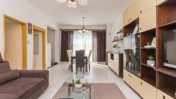 Apartment (A2) | Interior