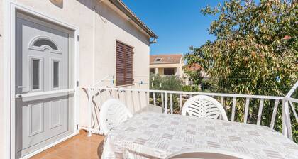 Apartments Mactra