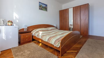 2 bedrooms, free WiFi
