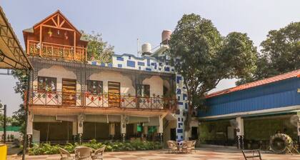 Capital O 63073 Pench- O The Resort