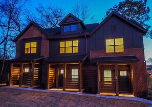 Exterior - *2bd/2.5bth | Near Downtown| Soccer Stadium* #D (Nashville)