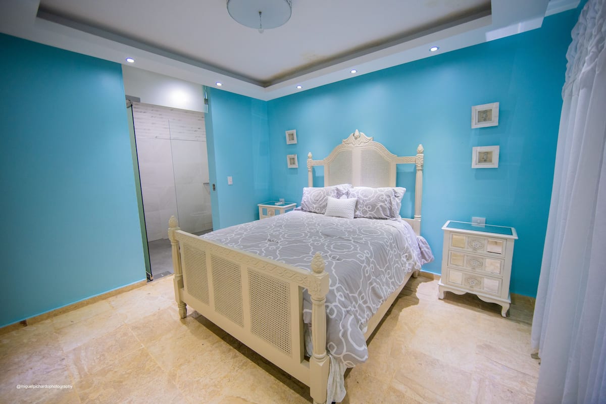 4 habitaciones y wifi gratis