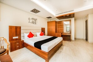 Room - Capital O 42259 Hotel Vinayak Grand (Akbarpur)