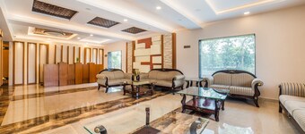 Capital O 42259 Hotel Vinayak Grand