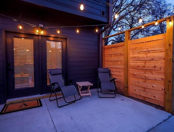 Terrace/patio - Townhouse Near Downtown|Soccer Stadium| Melrose #E (Nashville)