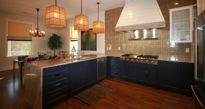 Higbee House, hogar lejos del hogar y algo más.