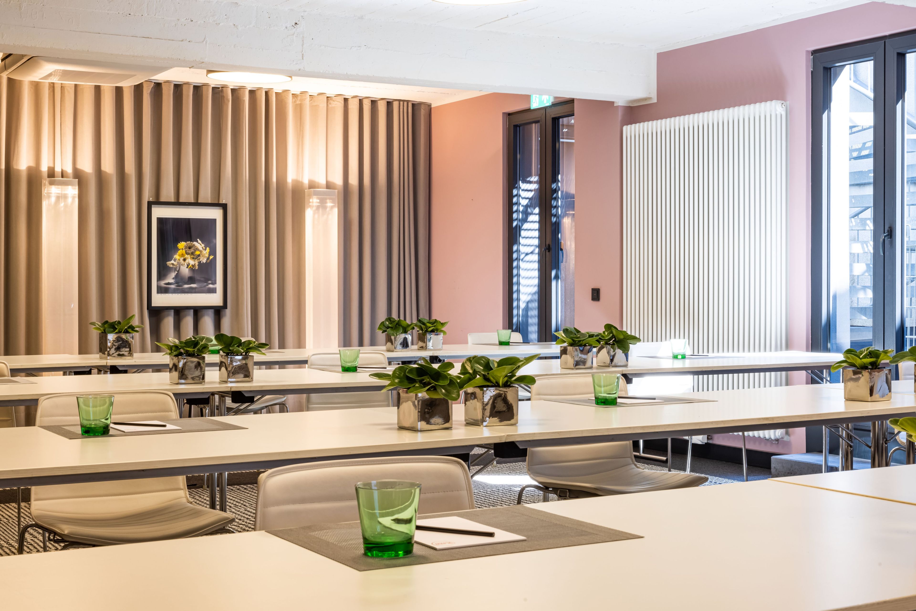 Meeting facility