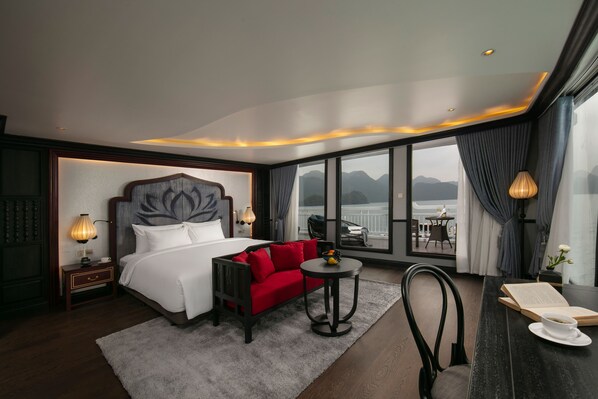 Chambre royale, terrasse (Suite Private, 2D1N, 3D2N) | Literie de qualité, minibar, coffre-fort, bureau