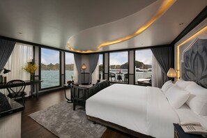 Chambre royale, terrasse (Suite Private, 2D1N, 3D2N) | Literie de qualité, minibar, coffre-fort, bureau