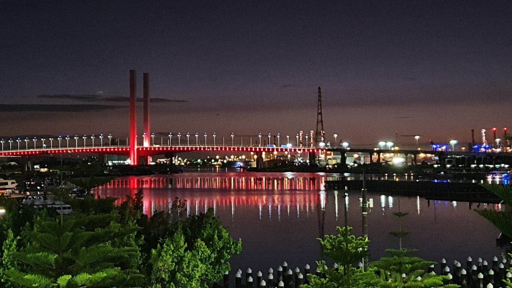 Near  new 3 bedroom residence — image 23