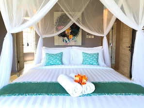 3 bedrooms, desk, iron/ironing board, WiFi