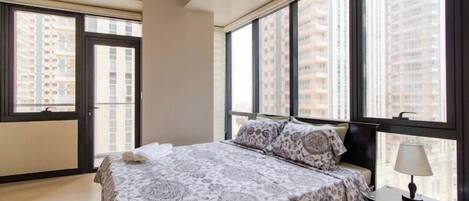 2 Schlafzimmer, Schreibtisch, Bügeleisen/Bügelbrett, kostenloses WLAN