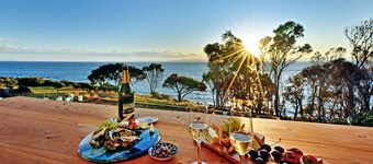 Freycinet Coastal Retreat