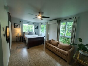 5 bedrooms, in-room safe, iron/ironing board, free WiFi - Cozy-Huge Sleeps 21 Corporate Teams Groups Wedding Dest 8mile SJU Airport Beach (Trujillo Alto)