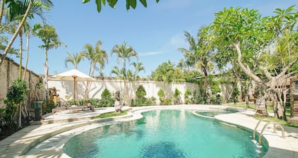Private balinesische Villa mit Pool in der Gegend von Legian
