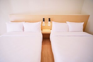 豪華雙人房 | 書桌、筆電工作空間、熨斗/熨衣板、免費無線上網