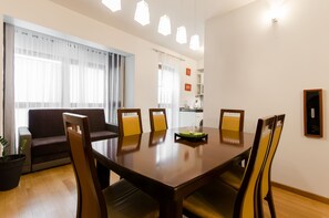 Individually decorated, individually furnished, iron/ironing board - Good Sleep Family (Kraków)