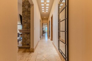 Interior - NEW 4-Bedroom Oversized Casita with Pool/Jacuzzi, sleeps 10, spectacular golf (Cabo San Lucas)
