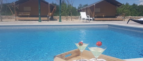 Piscina all'aperto