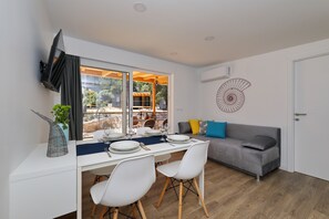 Premium Mobile Home | Living area