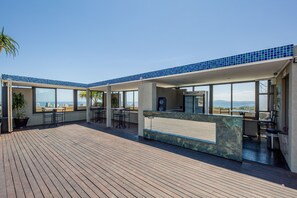 Exterior - 407 Royal (Cape Town)