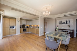 Private kitchen - 407 Royal (Cape Town)
