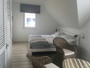 3 quartos, berço de viagem, Wi-Fi
