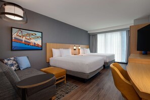 Desk, laptop workspace, blackout curtains, soundproofing - Hyatt Place Boston/Seaport District (Boston)