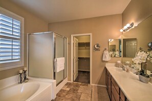 Free toiletries, hair dryer, towels - Spacious Surprise Home: 6 Mi to Wildlife World Zoo (Surprise)