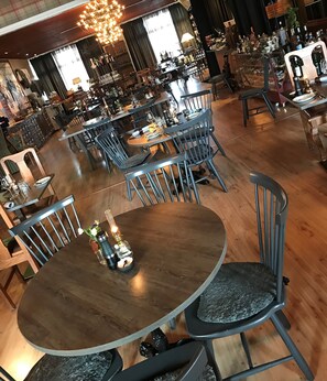 Mittagessen und Abendessen