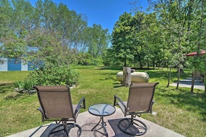 Property grounds - Gateway to Boyne Mtn! 'Nestle by Lake' Cottage (Charlevoix)