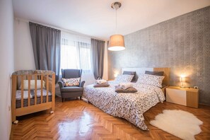 4 soveværelser, strygejern/strygebræt, gratis Wi-Fi, sengetøj