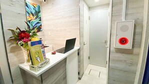 Reception - MAC STAY INN (Tokyo)