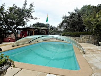 Piscine des Gßtes de Cayenne - Piscine à partager avec les propriétaires