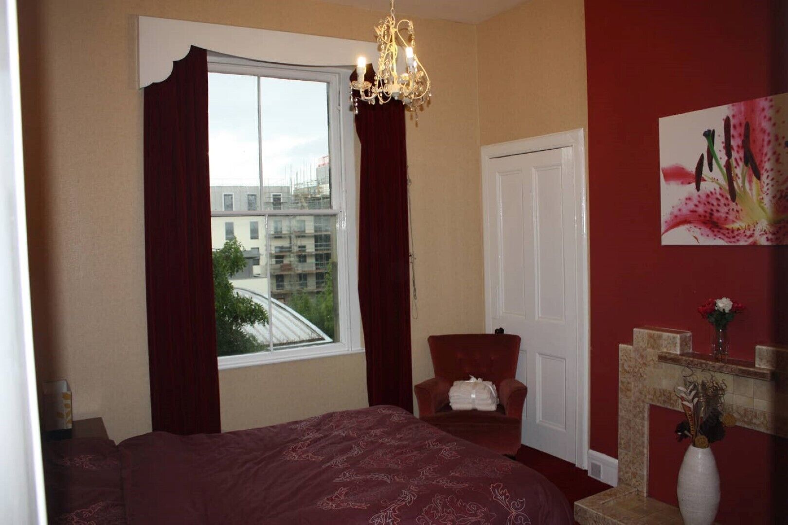 5 Schlafzimmer, Bügeleisen/Bügelbrett, WLAN