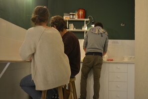 Shared kitchen - MOUNT41 Hostel (Jericho)