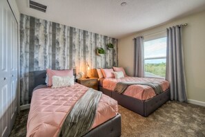 4 bedrooms, individually decorated, individually furnished