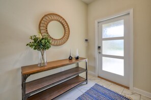 4 bedrooms, individually decorated, individually furnished