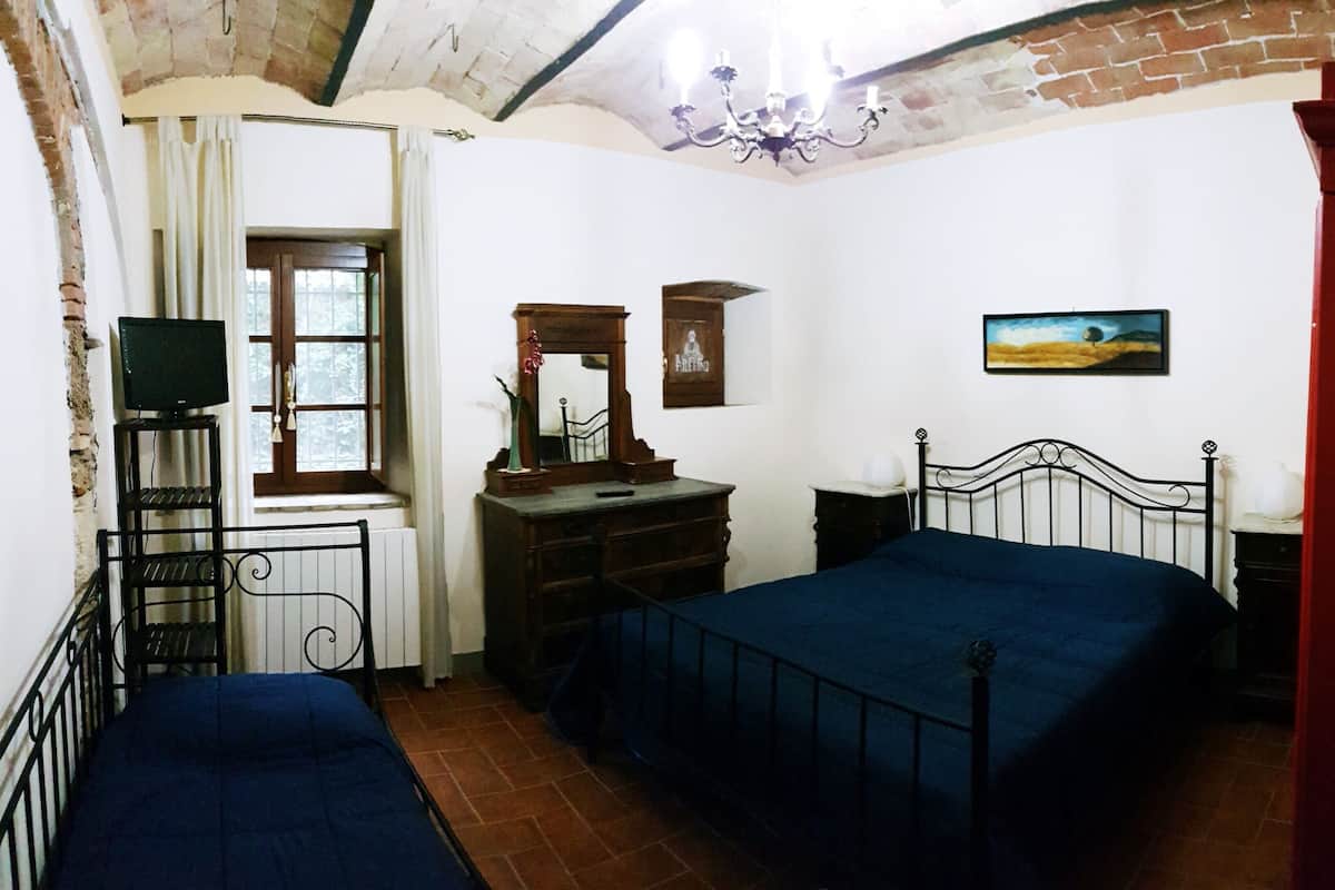Apartment, 1 Bedroom (Cantina) | 3 bedrooms, individually furnished
