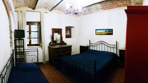 Apartment, 1 Bedroom (Cantina) | Individually furnished - Agriturismo Il Poderino (Bibbona)