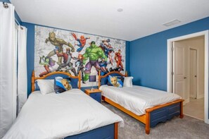 8 bedrooms, individually decorated, individually furnished - Vhc8107ha - Champions Gate Resort - 8 Bed 5 Baths Villa (Davenport)